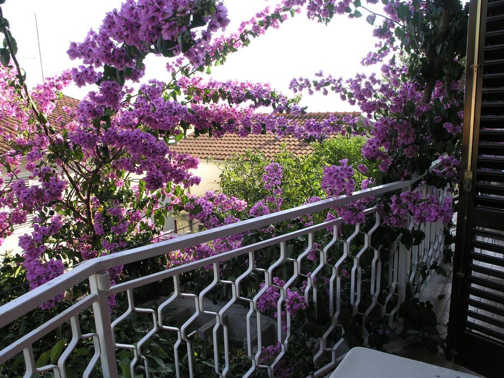 Apartments Dobrila Подгора Экстерьер фото