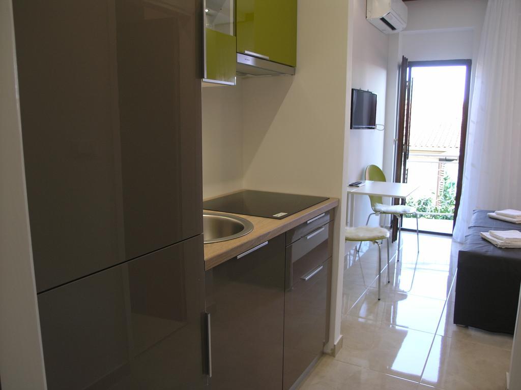Apartments Dobrila Подгора Экстерьер фото